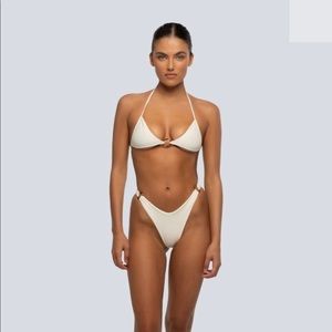 Lahana swim x Gabi Sullivan
